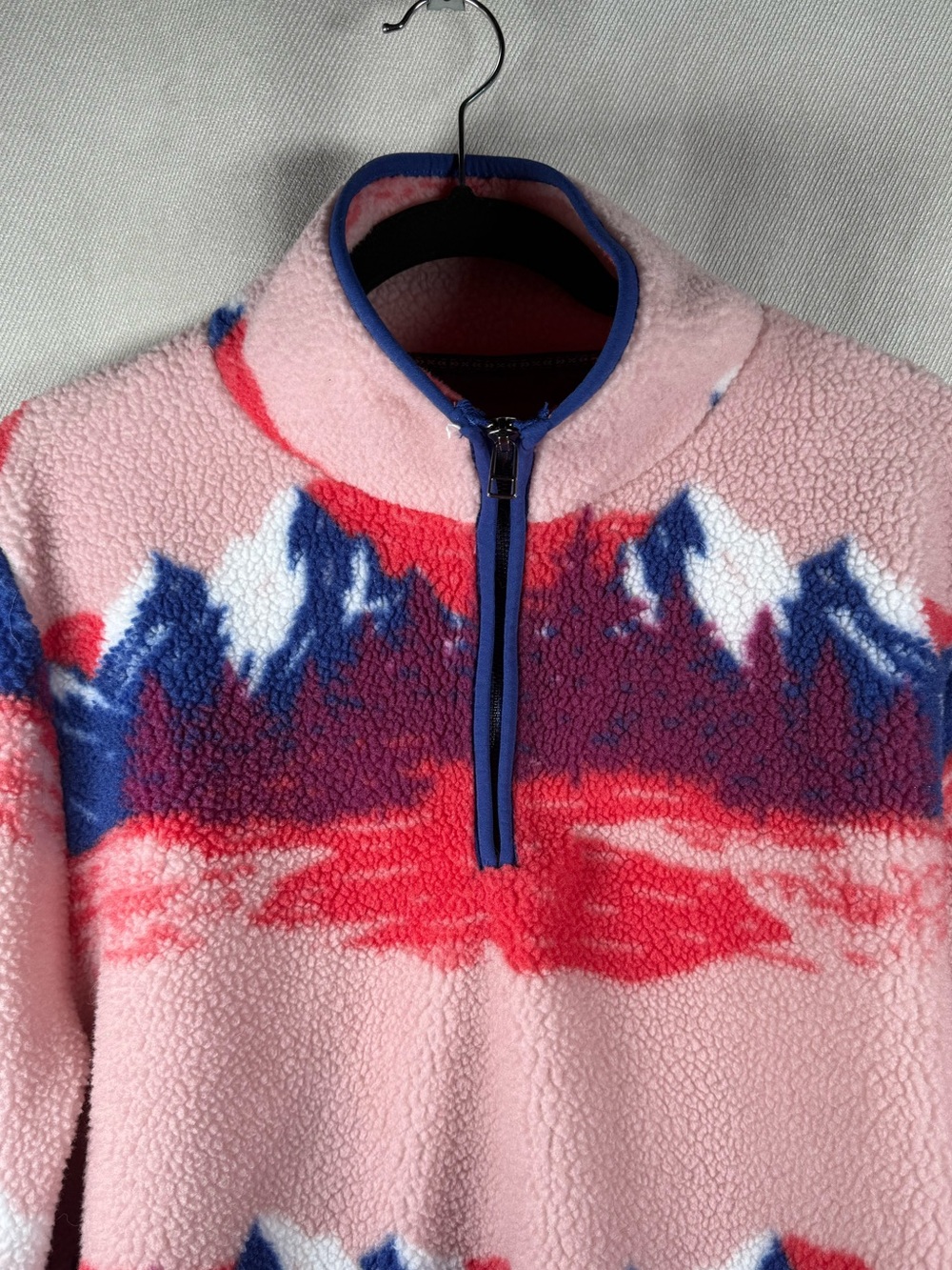 Mountan and Isles Sherpa Pullover Jacket/Sweater with Pockets - Large in Pink - Picture 5 of 8